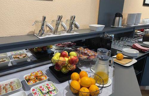 Montgeron Hotel | 16 m² Hotel ∙ 4 guests