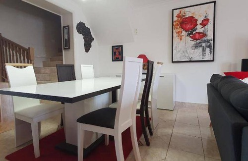 Brunoy Apartment | 160 m² Apartment ∙ 4 bedrooms ∙ 8 guests