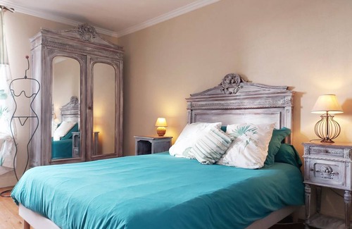 La Chapelle-Fortin Cottage | 160 m² Cabin ∙ 4 bedrooms ∙ 8 guests
