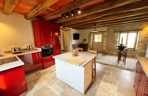 Chedigny Cottage | 167 m² Cabin ∙ 4 bedrooms ∙ 10 guests