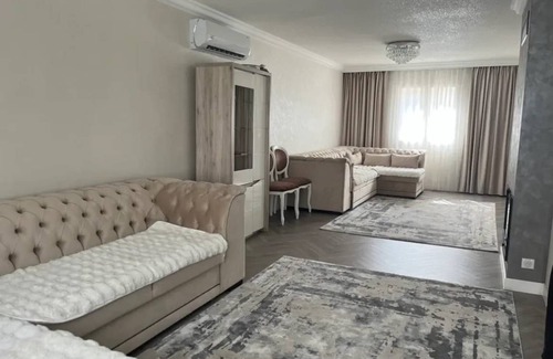 Pontault-Combault House | 170 m² House ∙ 4 bedrooms ∙ 8 guests