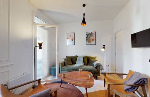 Colombes Resort | 170 m² Private room ∙ 1 bedroom ∙ 2 guests