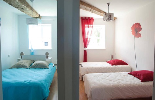 Saint-Benigne House | 174 m² Gîte ∙ 5 bedrooms ∙ 14 guests
