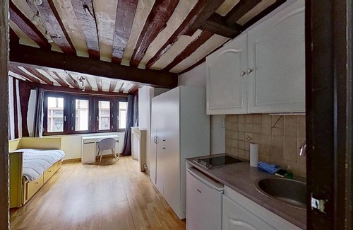 Quartier Vieux Marche-Cathedrale Apartment | 18 m² Apartment ∙ 2 guests