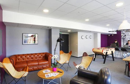 Hotel-de-Ville Hotel | 18 m² Hotel ∙ 1 guest