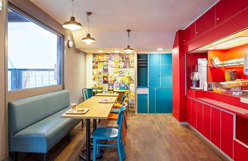 Courcouronnes Hotel | 18 m² Hotel ∙ 6 guests