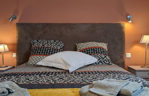 Bellenot-sous-Pouilly Cottage | 180 m² Cabin ∙ 4 bedrooms ∙ 10 guests