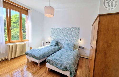 Cambrai Apartment | 180 m² Apartment ∙ 3 bedrooms ∙ 6 guests