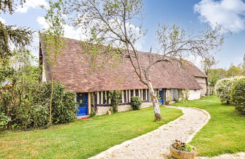 Vieux-Pont-en-Auge House | 180 m² House ∙ 6 bedrooms ∙ 14 guests