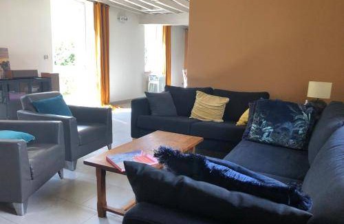 Lachelle House | 180 m² House ∙ 4 bedrooms ∙ 10 guests