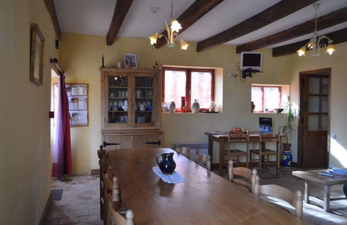 Mauvieres House | 180 m² House ∙ 6 bedrooms ∙ 15 guests
