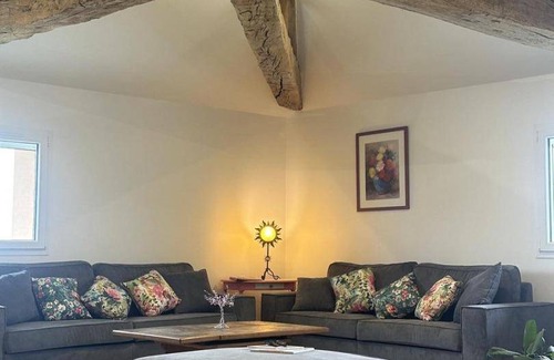 Saint-Benigne House | 193 m² Gîte ∙ 5 bedrooms ∙ 12 guests