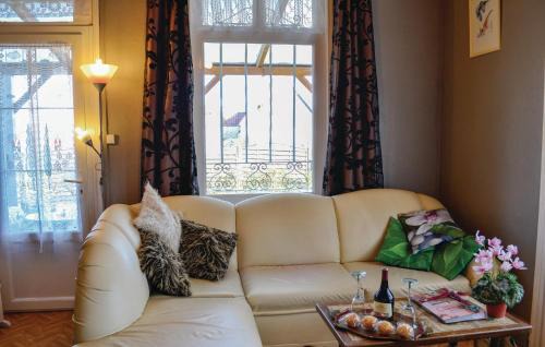 Houlle House | 2 Bedroom Amazing Home In Houlle
