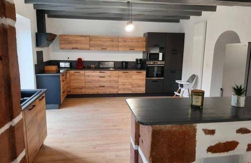 Saint-Michel-sur-Meurthe Apartment | 200 m² Apartment ∙ 5 bedrooms ∙ 10 guests