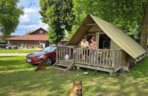 Athee Other | 20 m² Tent ∙ 2 bedrooms ∙ 5 guests