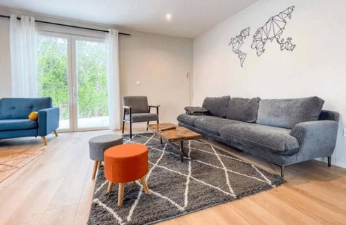 Ronchin Resort | 200 m² Private room ∙ 1 bedroom ∙ 1 guest
