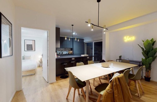 Colombes Resort | 210 m² Private room ∙ 1 bedroom ∙ 2 guests