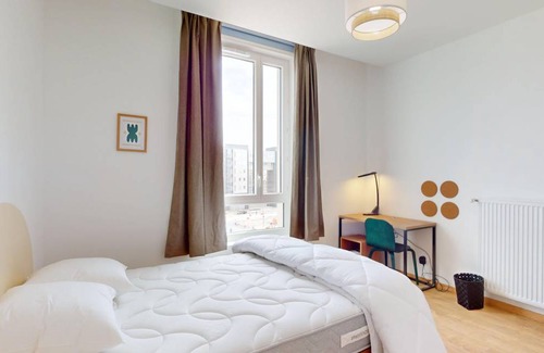 Cergy Resort | 2120 m² Private room ∙ 1 bedroom ∙ 2 guests