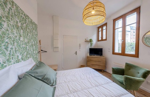 Saint-Quentin Apartment | 22 m² Apartment ∙ 1 bedroom ∙ 2 guests