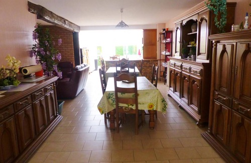 Rocroi House | 225 m² Gîte ∙ 6 bedrooms ∙ 12 guests