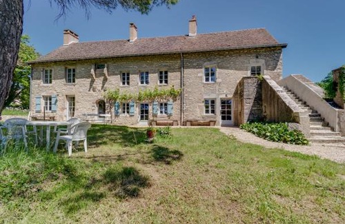 Boyer House | 225 m² House ∙ 4 bedrooms ∙ 8 guests