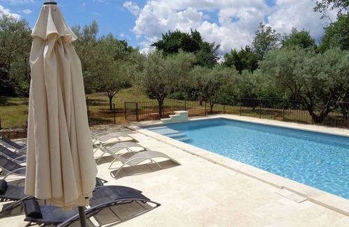 Saint Michel d'Euzet Villa | 227 m² Villa ∙ 5 bedrooms ∙ 10 guests