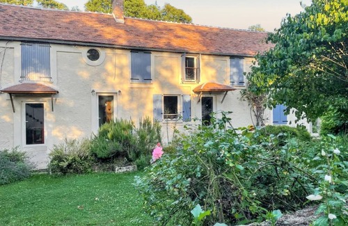 Hericy House | 230 m² House ∙ 6 bedrooms ∙ 15 guests