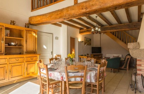 Sincey-les-Rouvray Cottage | 231 m² Cabin ∙ 5 bedrooms ∙ 10 guests
