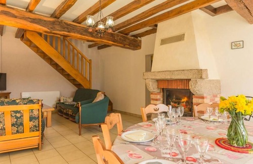 Sincey-les-Rouvray Cottage | 231 m² Cabin ∙ 5 bedrooms ∙ 10 guests