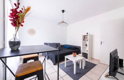 Enghien-les-Bains Apartment | 24 m² Apartment ∙ 2 guests