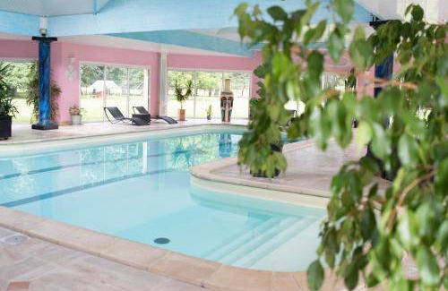Paluel Hotel | 240 m² Hotel ∙ 6 bedrooms ∙ 15 guests