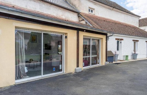 Amblainville Apartment | 25 m² Apartment ∙ 3 guests