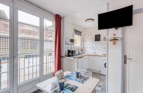 Le Treport Apartment | 25 m² Apartment ∙ 2 guests