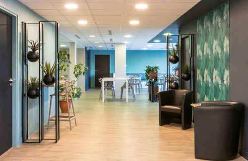 Saint-Amand-les-Eaux Hotel | 25 m² Hotel ∙ 127 guests