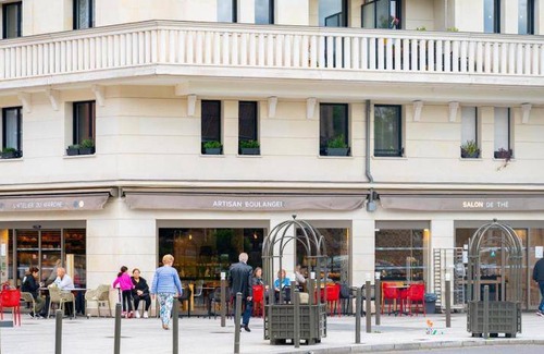 Rueil-Malmaison Apartment | 30 m² Apartment ∙ 1 bedroom ∙ 4 guests