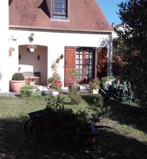 Herblay Bed & Breakfast | 30 m² Bed and breakfast ∙ 3 guests
