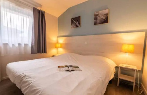 Forges-les-Eaux House | 30 m² House ∙ 2 bedrooms ∙ 5 guests