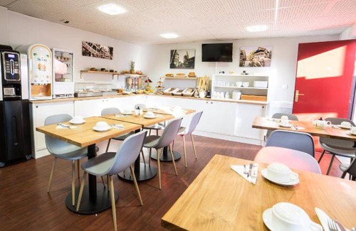 Plaine des Bouchers Apartment | 30 m² Serviced apartment ∙ 10 guests