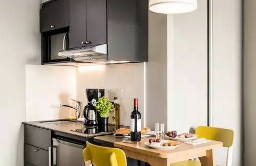 Petit-Colombes Apartment | 30 m² Studio flat ∙ 1 bedroom ∙ 4 guests