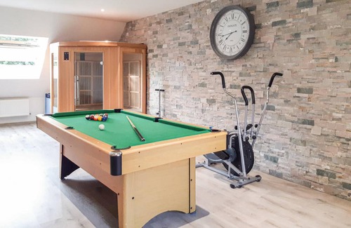 Saint-Denoeux House | 300 m² House ∙ 4 bedrooms ∙ 12 guests