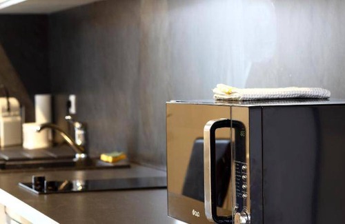 Saint-Quentin Apartment | 31 m² Apartment ∙ 2 guests