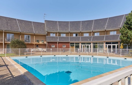 Equemauville Apartment | 31 m² Apartment ∙ 1 bedroom ∙ 4 guests