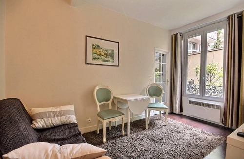 Montparnasse Apartment | 32 m² Apartment ∙ 1 bedroom ∙ 2 guests