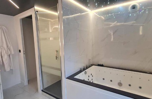 Cormeilles-en-Vexin Hotel | 32 m² Hotel ∙ 3 guests