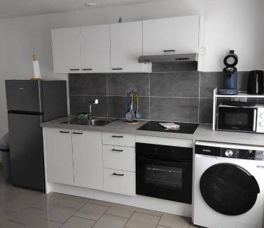 Sin-le-Noble Apartment | 35 m² Apartment ∙ 1 bedroom ∙ 2 guests