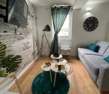 Coteaux Ouest Apartment | 35 m² Apartment ∙ 1 bedroom ∙ 4 guests