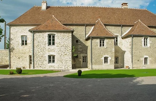 Ivry-en-Montagne Cottage | 350 m² Cabin ∙ 5 bedrooms ∙ 11 guests