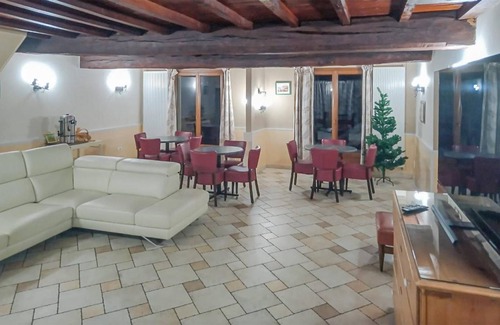 Maubert-Fontaine House | 350 m² House ∙ 7 bedrooms ∙ 15 guests