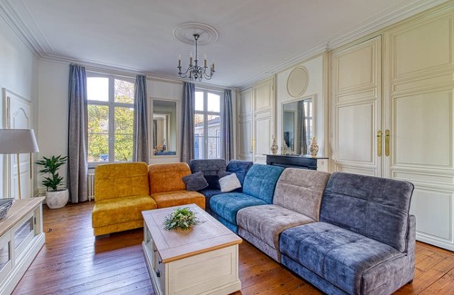 Bourbourg House | 350 m² House ∙ 7 bedrooms ∙ 15 guests