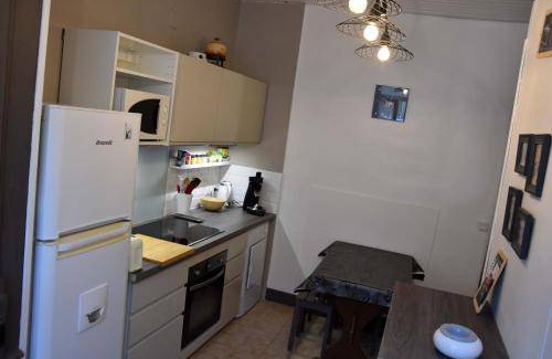 Saint-Claude Apartment | 36 m² Apartment ∙ 1 bedroom ∙ 4 guests